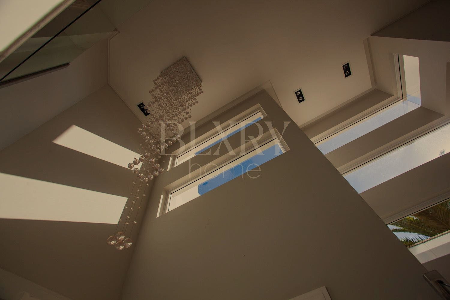 Casa em Jurerê Decorada e Automatizada