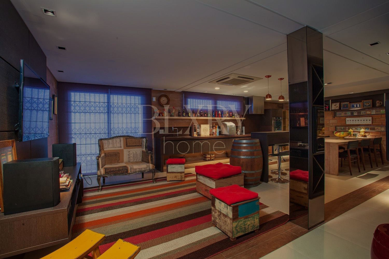Casa em Jurerê Decorada e Automatizada