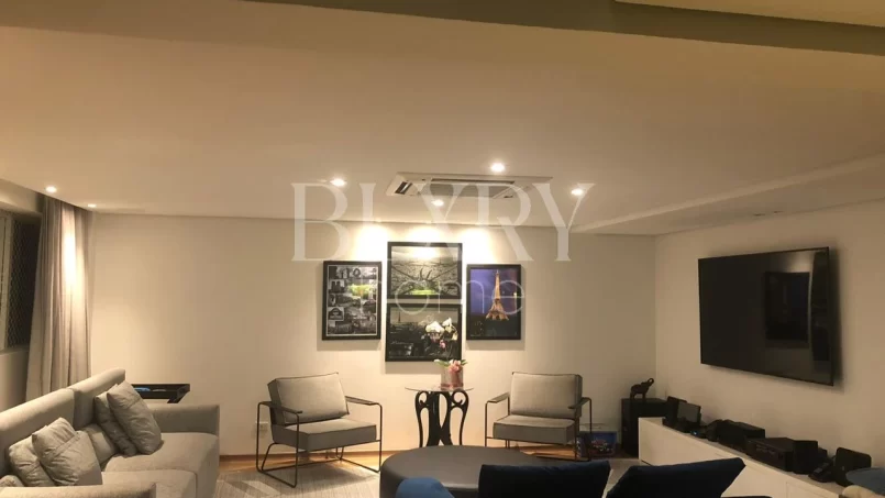 APARTAMENTO NO CENTRO