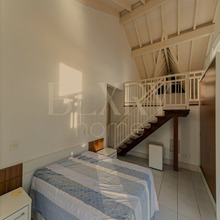 CASA NO CACUPÉ