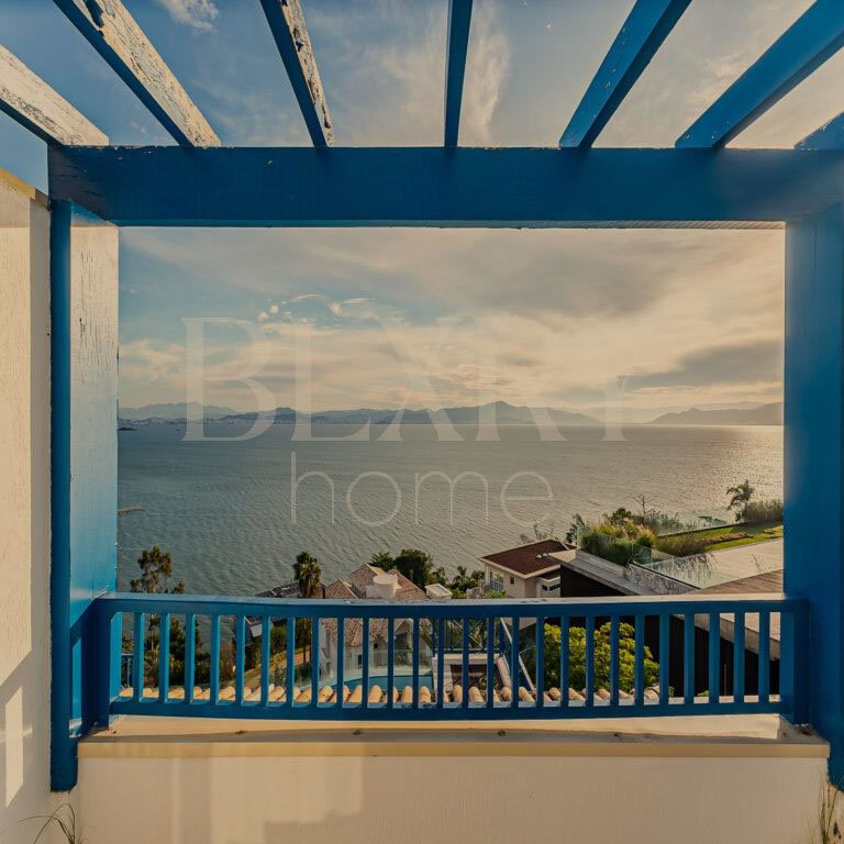 CASA NO CACUPÉ