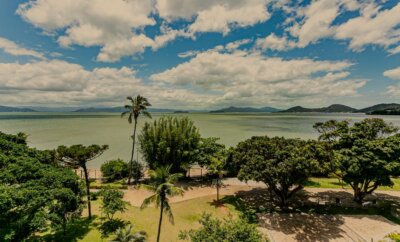Casa frente mar no Cacupé, em Florianópolis