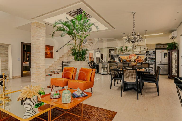 Casa com vista mar em condomínio fechado no Cacupé, em Florianópolis