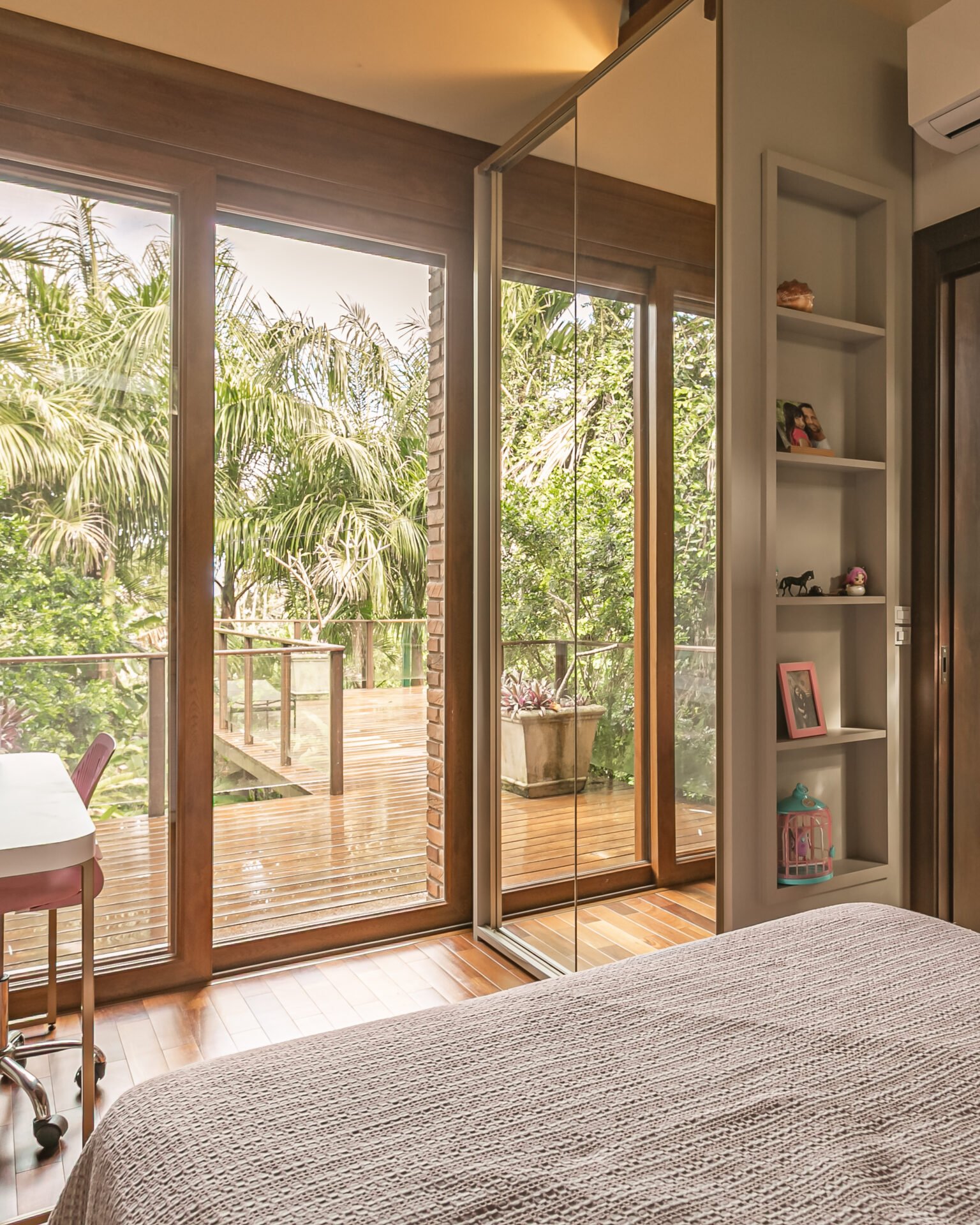 Casa em Condomínio na Lagoa Da Conceição Em Florianópolis