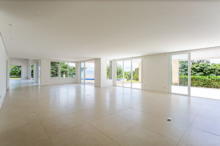 Casa frente mar no Cacupé, em Florianópolis