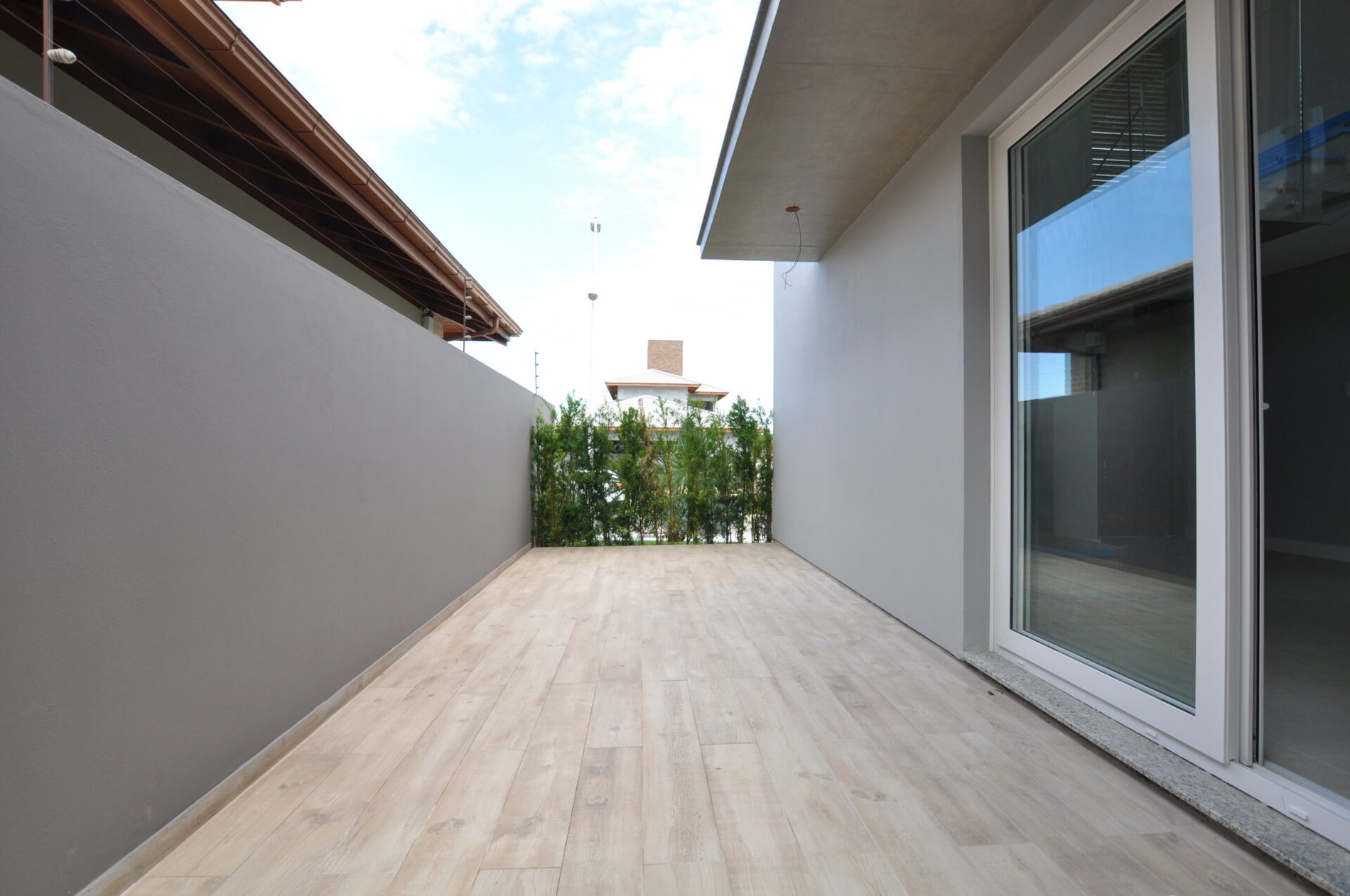 CASA NA LAGOA DA CONCEIÇÃO