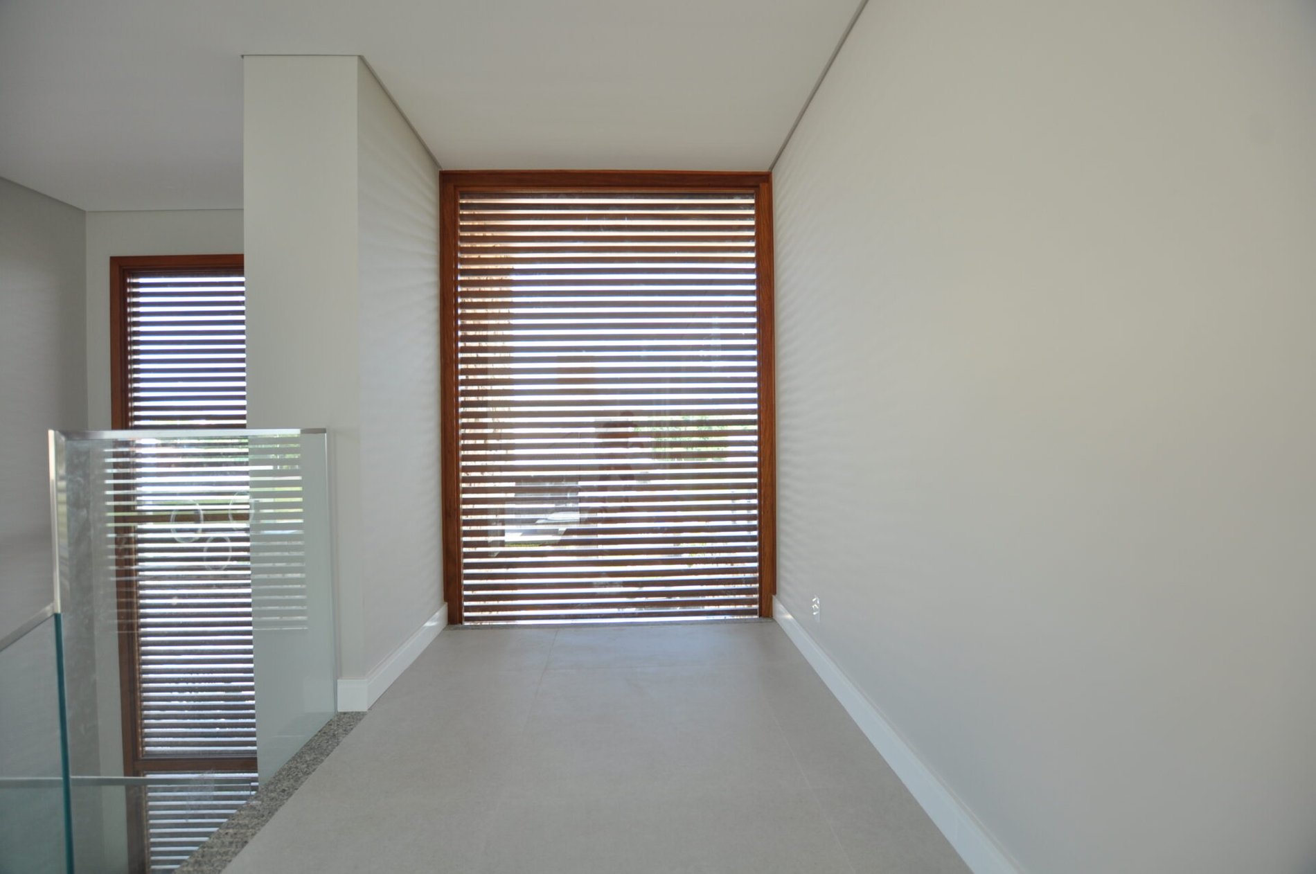 CASA NA LAGOA DA CONCEIÇÃO