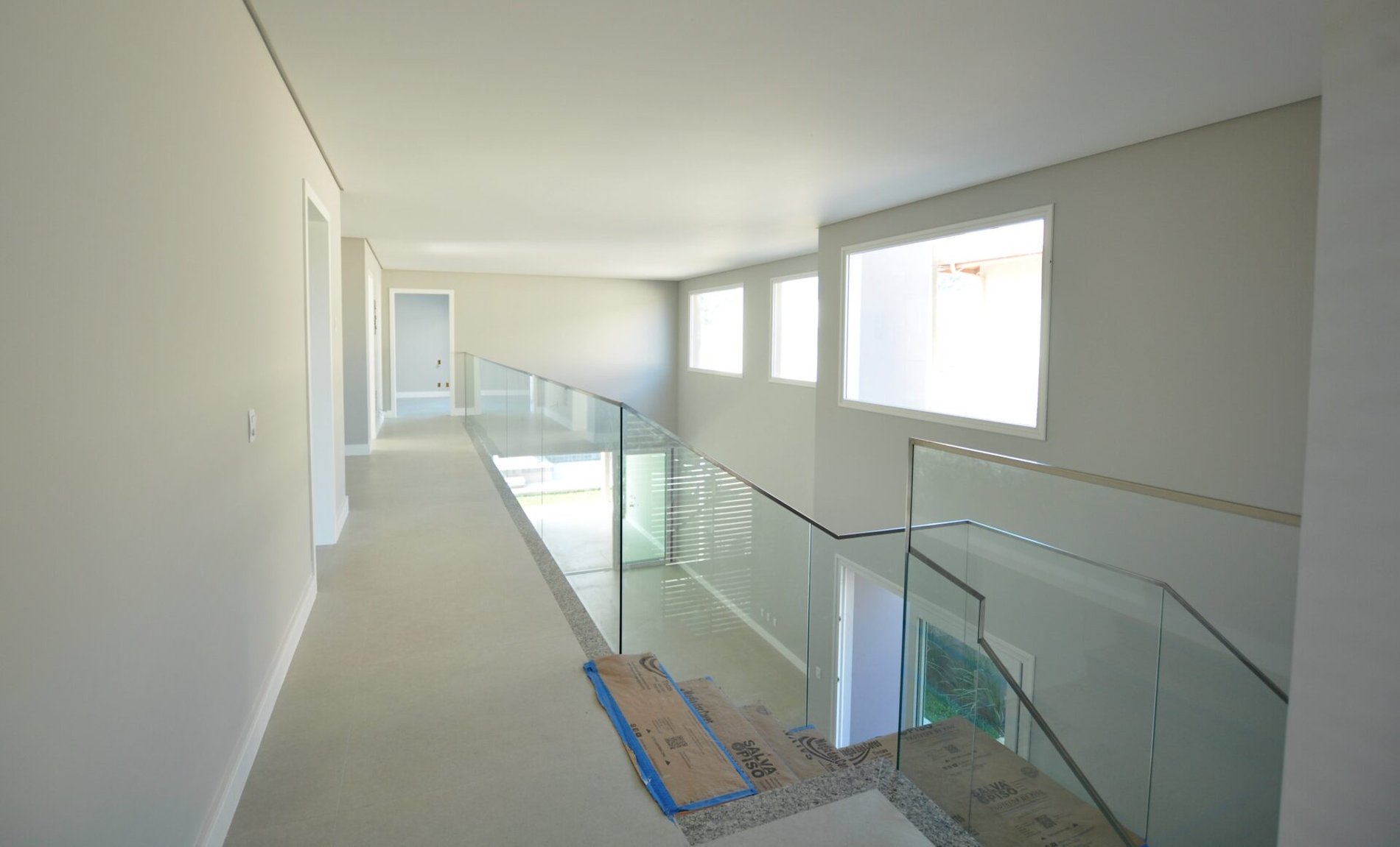 CASA NA LAGOA DA CONCEIÇÃO