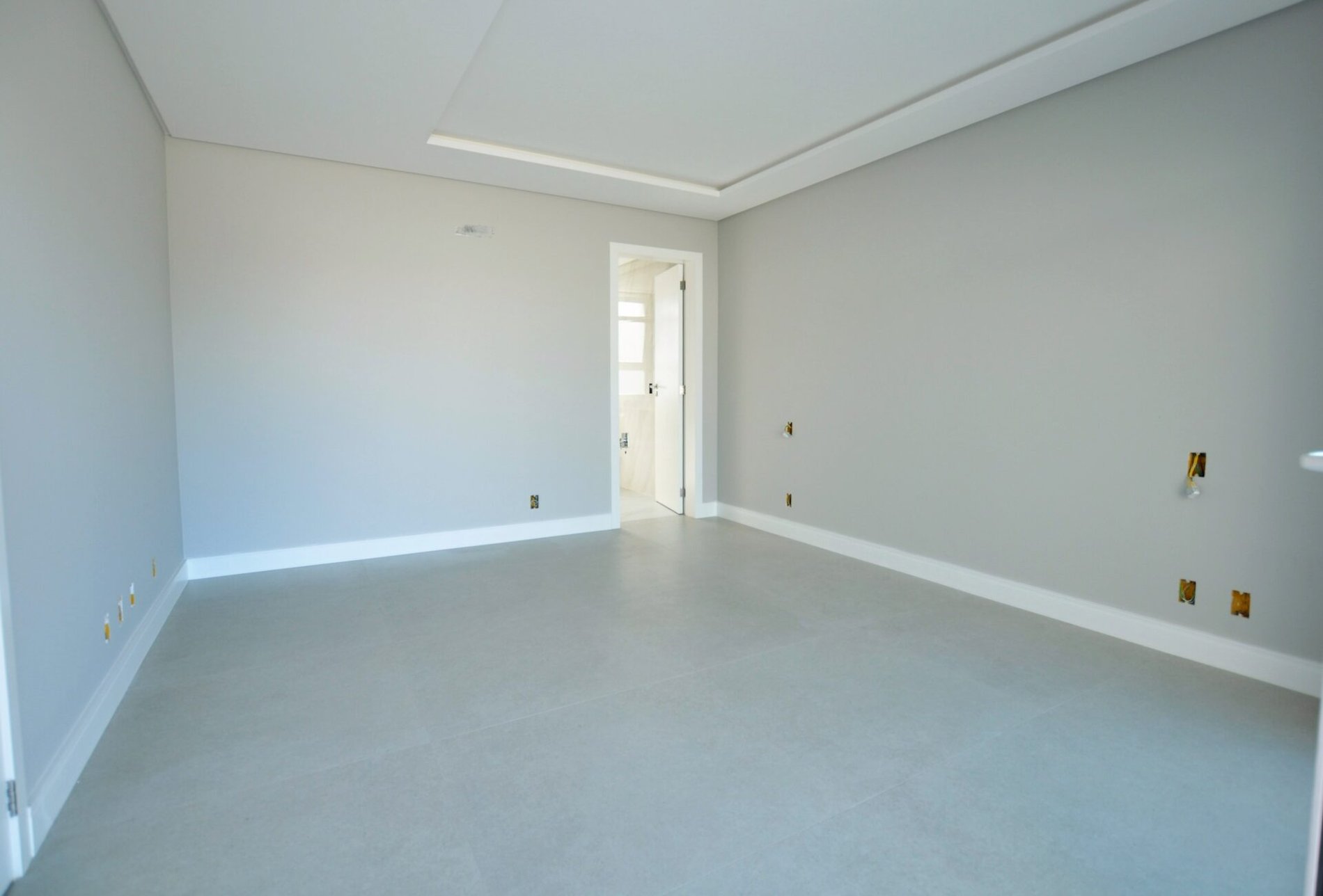 CASA NA LAGOA DA CONCEIÇÃO