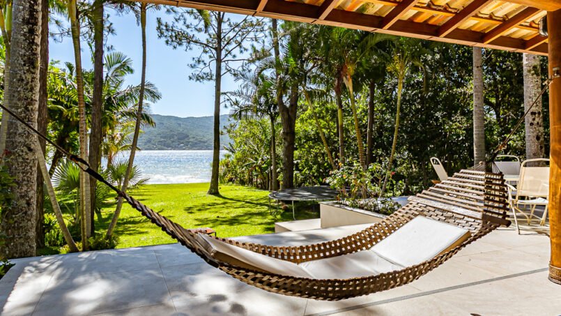 Casa na Beira da Lagoa da Conceição, em Florianópolis