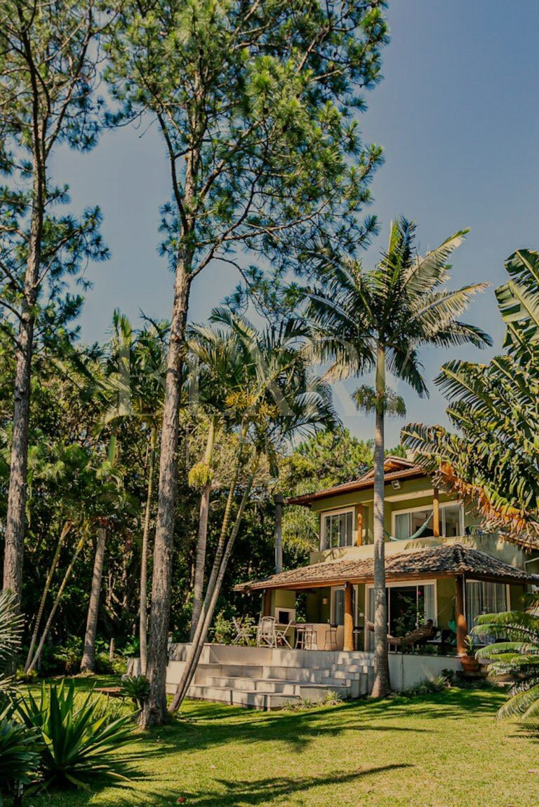 Casa na Beira da Lagoa da Conceição, em Florianópolis