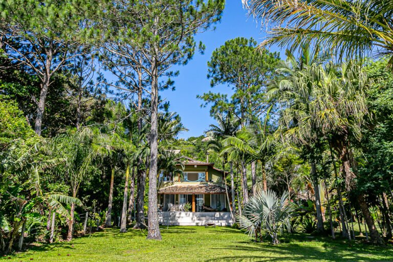 Casa na Beira da Lagoa da Conceição, em Florianópolis