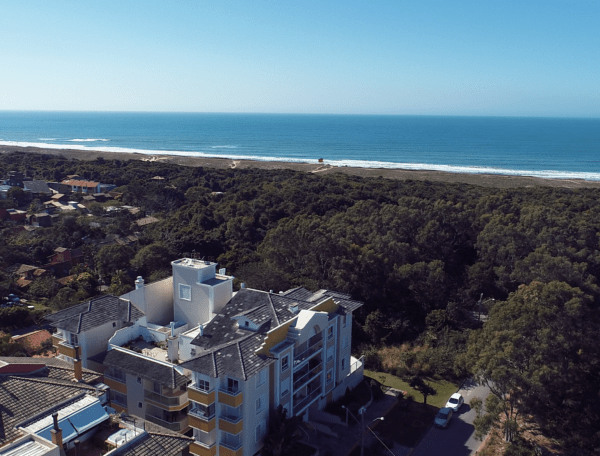 Cobertura no Campeche: Imóvel de alto padrão à venda, do Grupo Buzz, um dos líderes em Florianópolis. Seja bem-vindo!