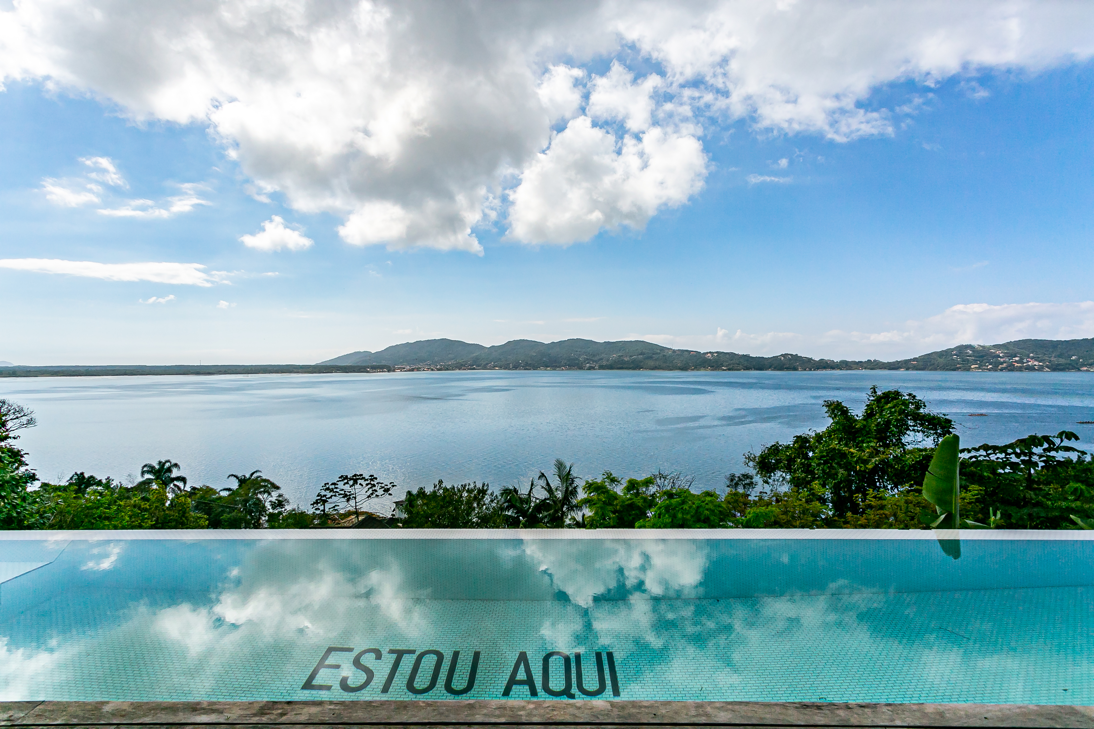 Casa à venda na lagoa da conceição