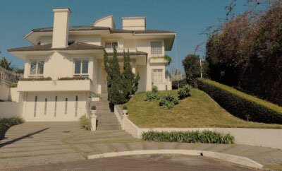 Casa Em Condomínio Com Acesso À Lagoa Da Conceição