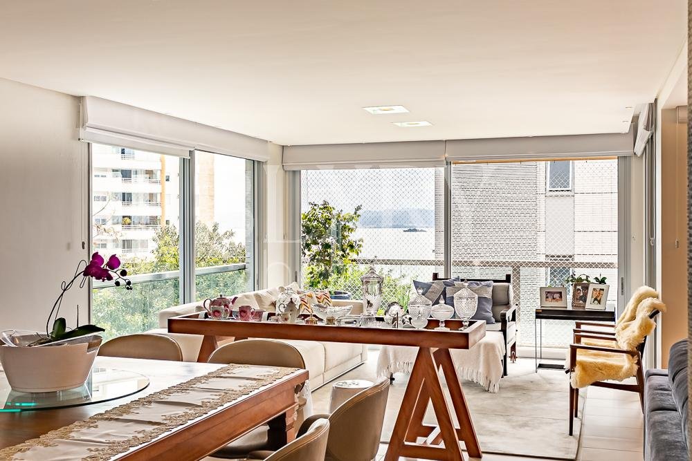 Apartamento 3 Suítes No João Paulo