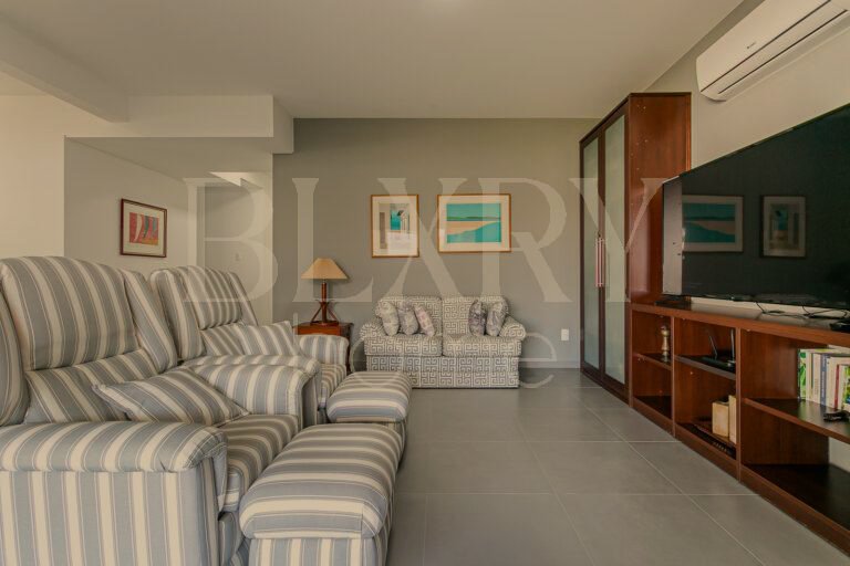 Casa Em Condominio Frente Mar
