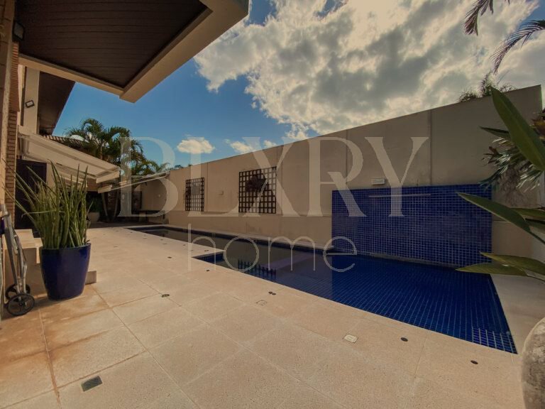 Casa De Praia Em Jurerê Internacional