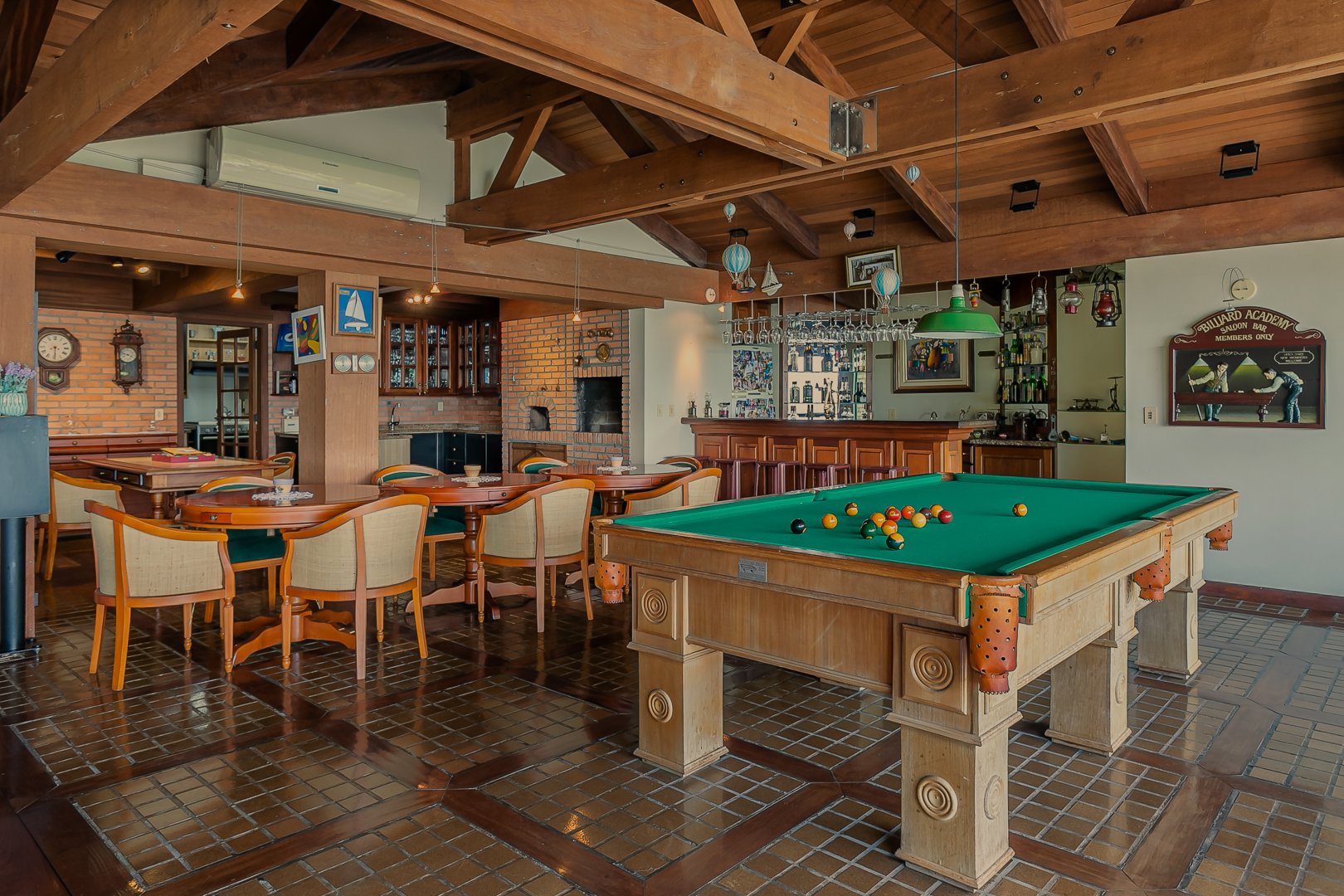 Casa Itália – Área com 20 mil m²