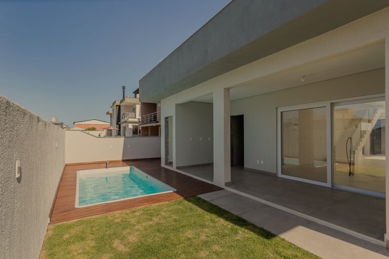 Casa Em Condomínio Nos Ingleses
