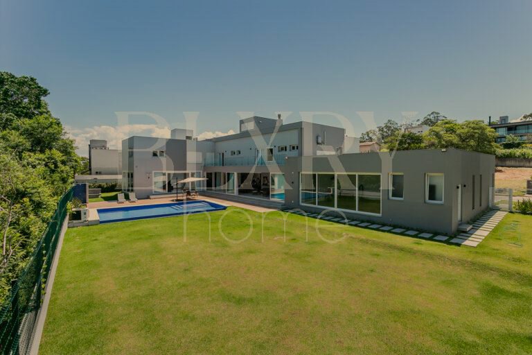 Casa Em Condominio No Cacupé