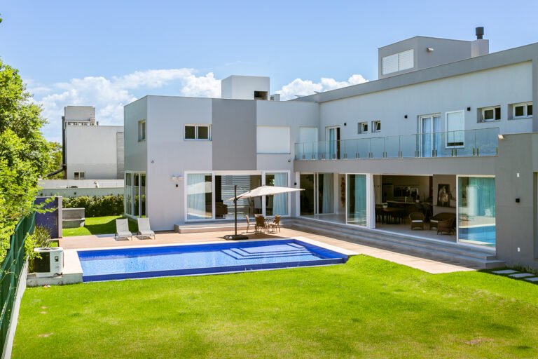Casa Em Condominio No Cacupé