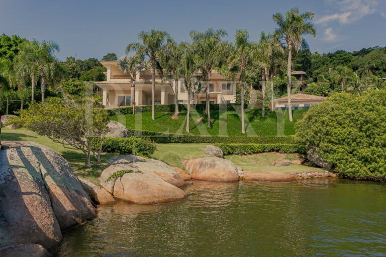 Casa na Lagoa da Conceição