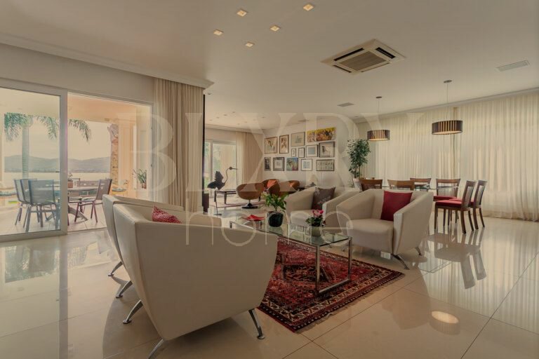 Casa na Lagoa da Conceição