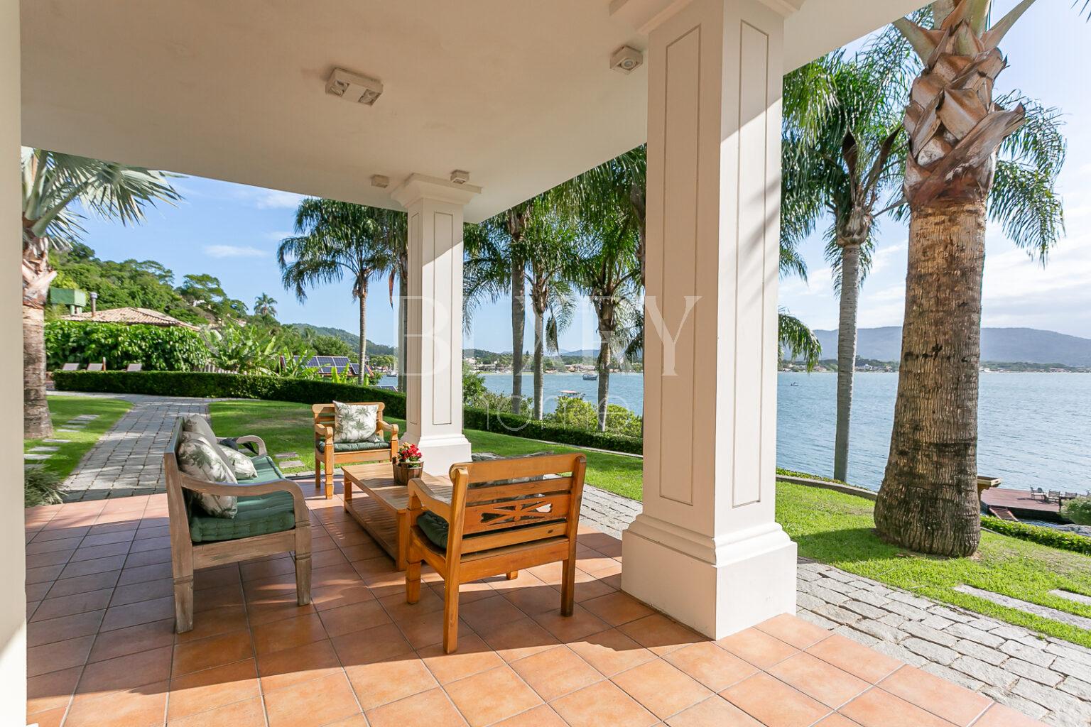 Casa Portugal | Imóvel de Luxo na Lagoa da Conceição, Florianópolis