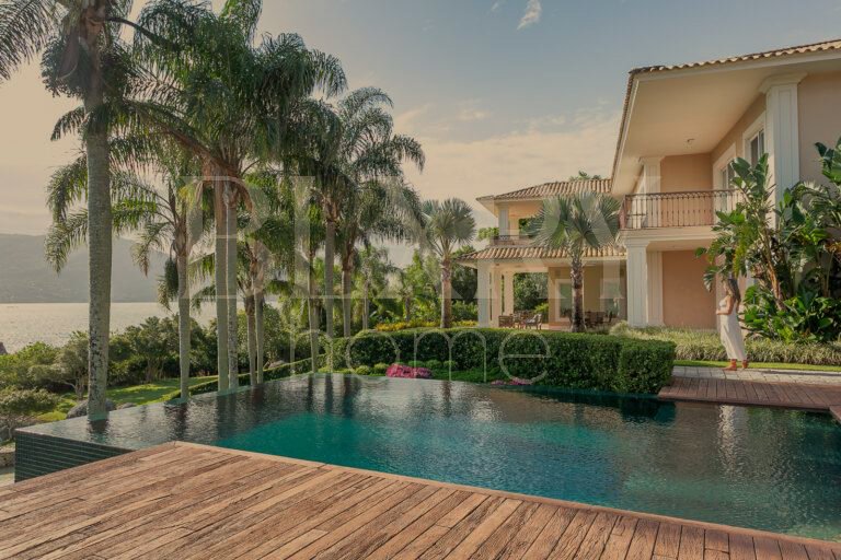 Casa na Lagoa da Conceição