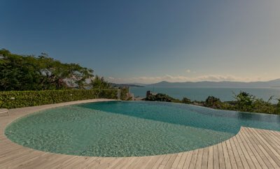 Apartamento com vista mar em Canasvieiras, Florianópolis