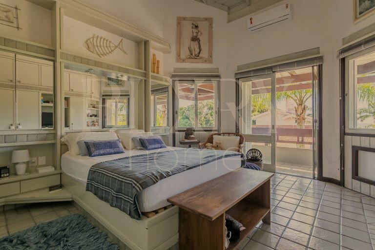 Casa Incrível No Bairro Jurerê Internacional