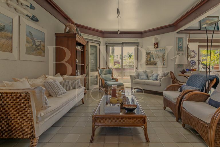 Casa Incrível No Bairro Jurerê Internacional