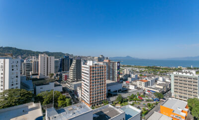 COBERTURA COM VISTA MAR NO CENTRO