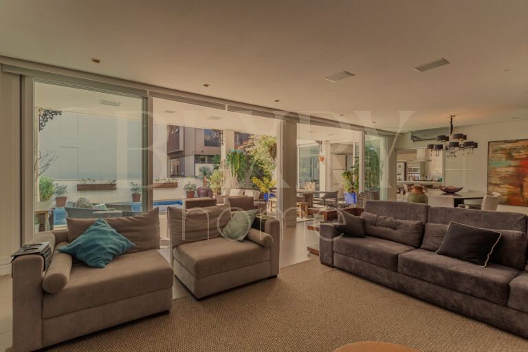 Casa 4 suítes em Jurerê Internacional, em Florianópolis