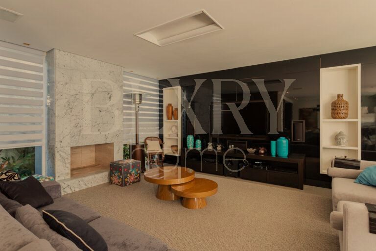 Casa 4 suítes em Jurerê Internacional, em Florianópolis