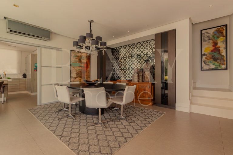 Casa 4 suítes em Jurerê Internacional, em Florianópolis
