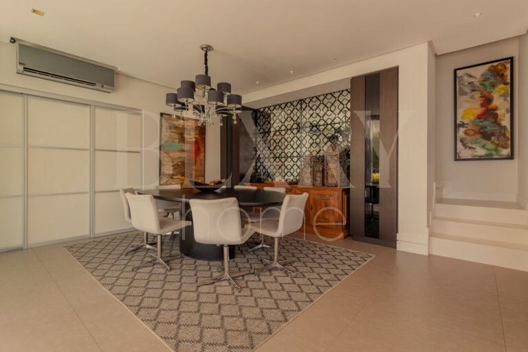 Casa 4 suítes em Jurerê Internacional, em Florianópolis