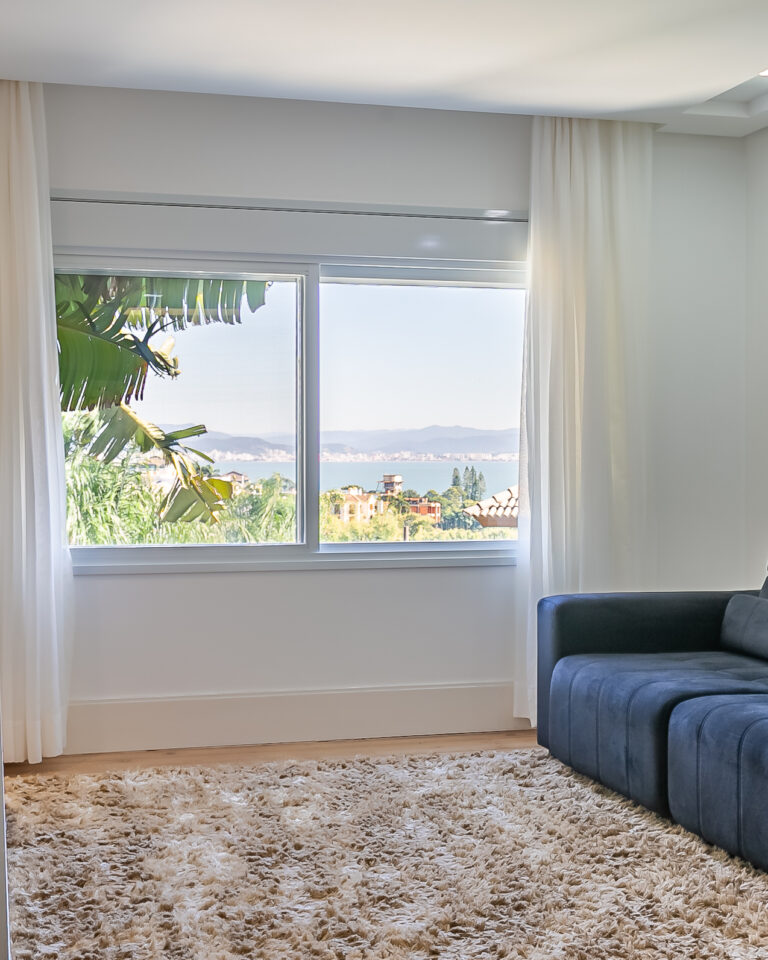 Casa no Cacupé com vista mar | Marina Del Rey