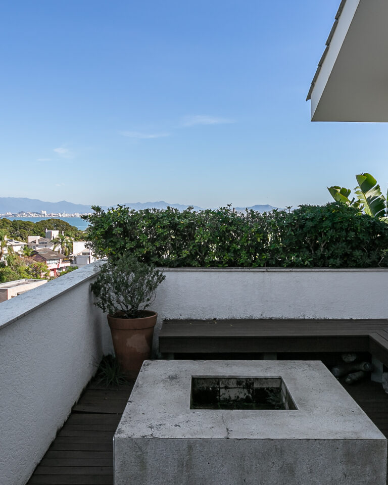 Casa no Cacupé com vista mar | Marina Del Rey