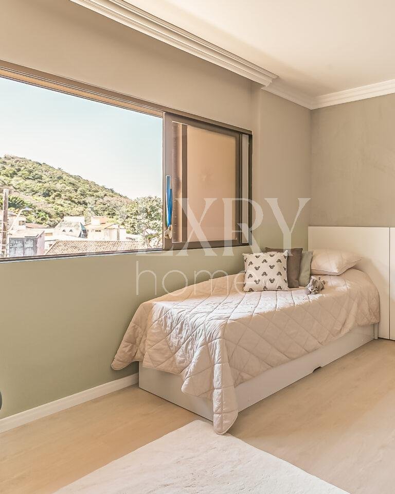 Casa com vista mar em Coqueiros