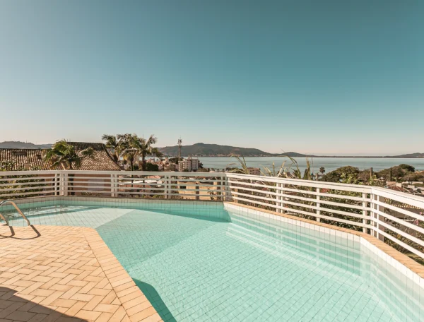 Casa com vista mar em Coqueiros