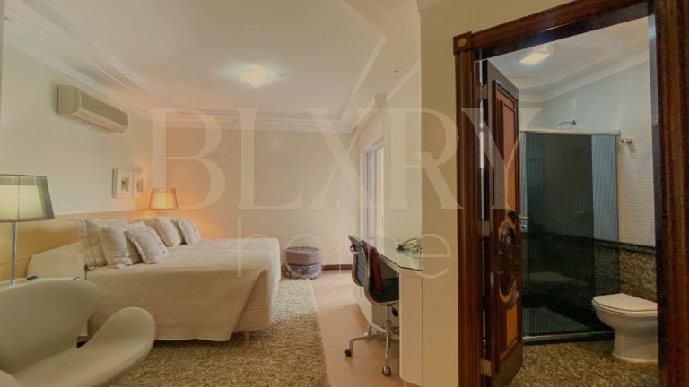 Casa em Jurerê Internacional