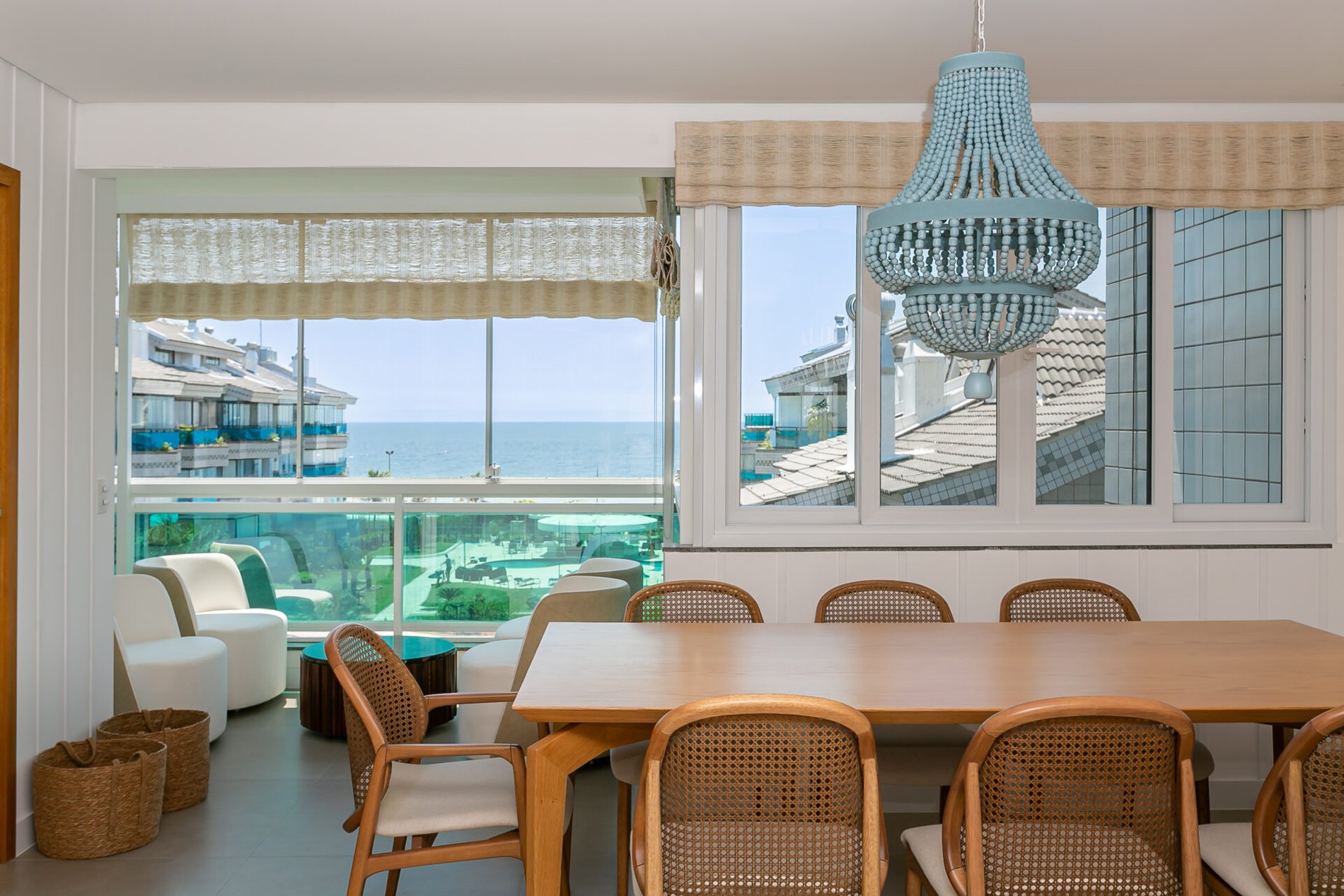 Cobertura frente mar na Praia Brava