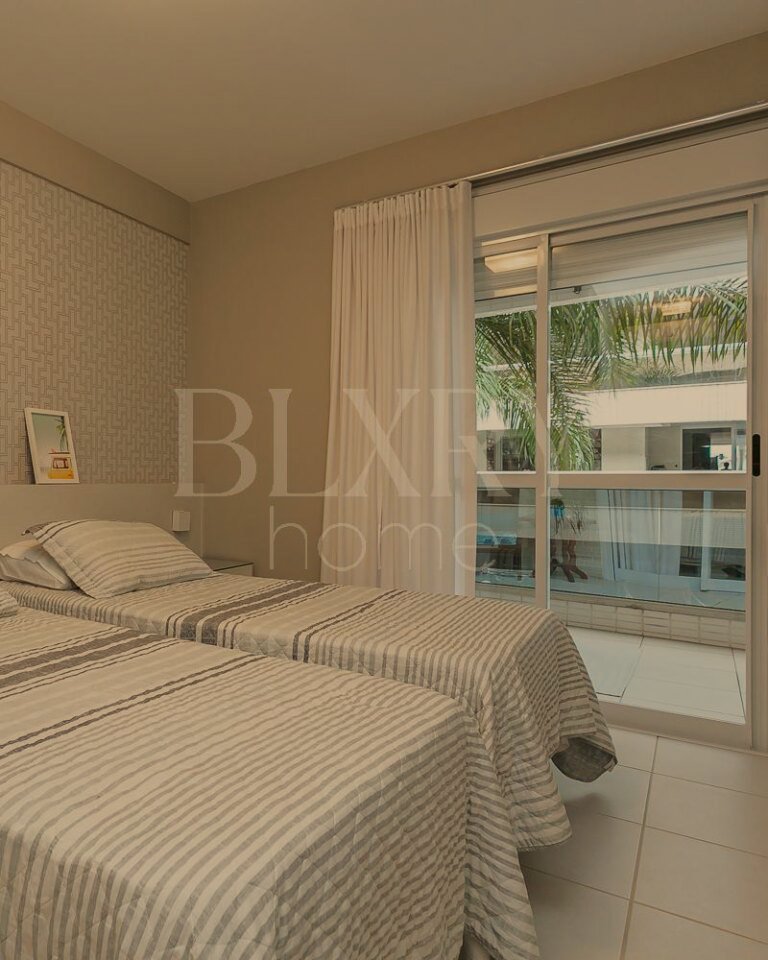 Apartamento em resort frente mar na Praia da Cachoeira do Bom Jesus