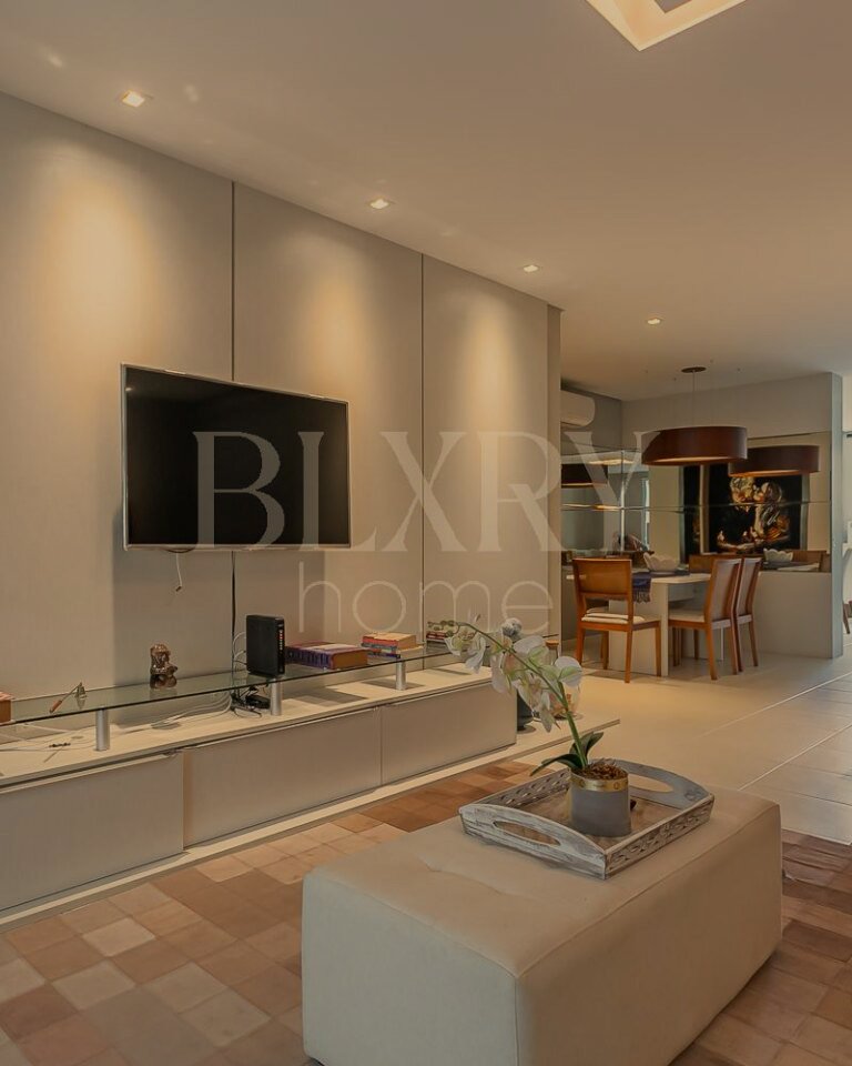Apartamento em resort frente mar na Praia da Cachoeira do Bom Jesus