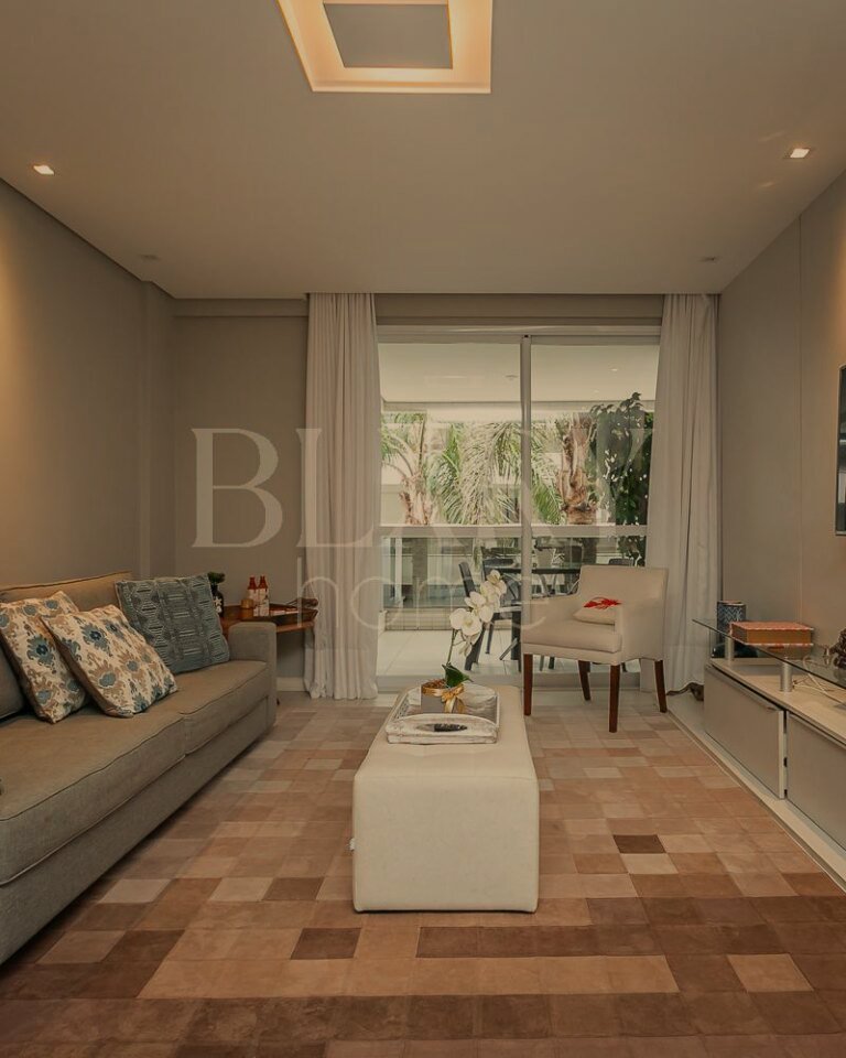 Apartamento em resort frente mar na Praia da Cachoeira do Bom Jesus