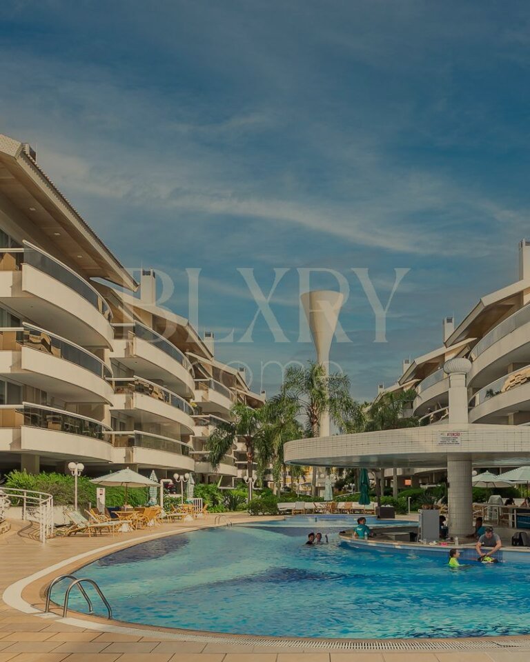Apartamento em resort frente mar na Praia da Cachoeira do Bom Jesus