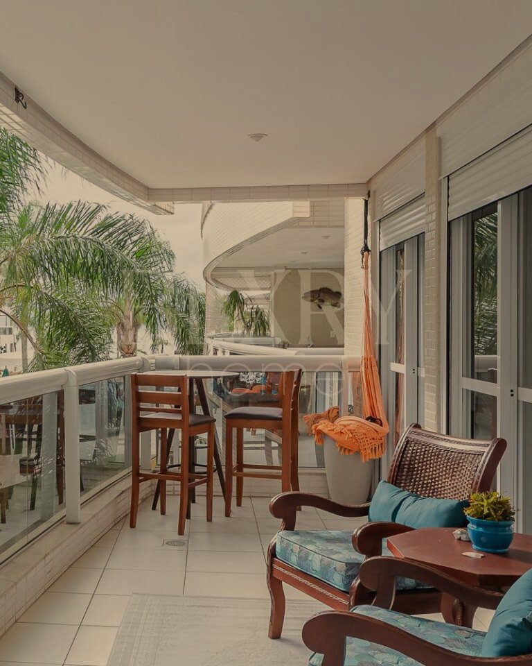 Apartamento em resort frente mar na Praia da Cachoeira do Bom Jesus