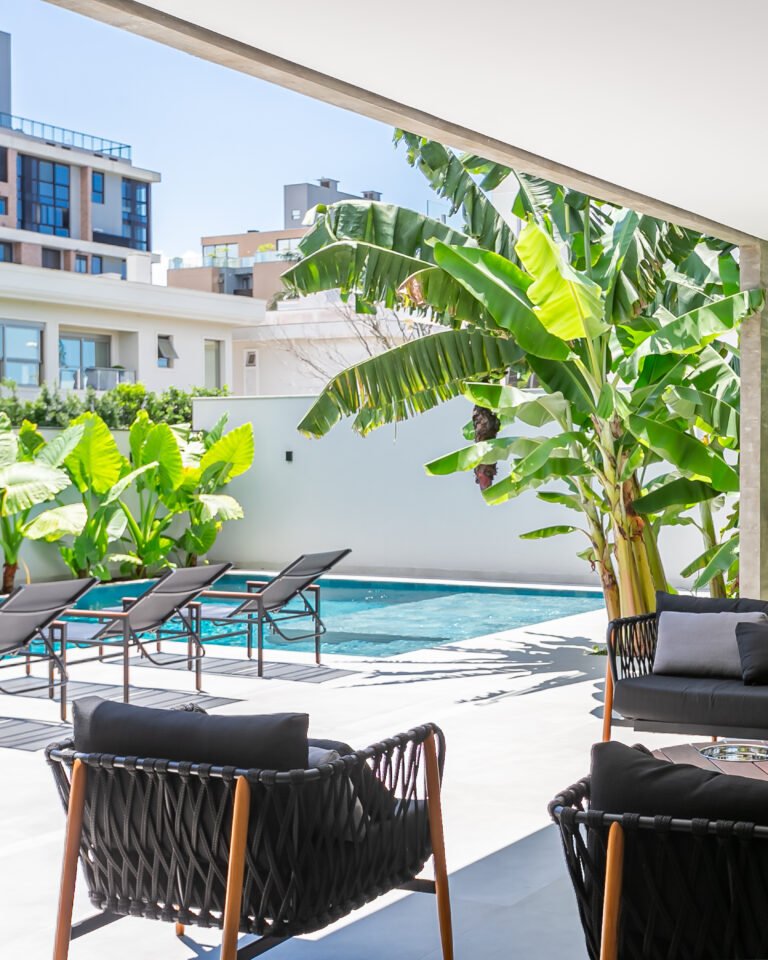 CASA EM JURERÊ INTERNACIONAL